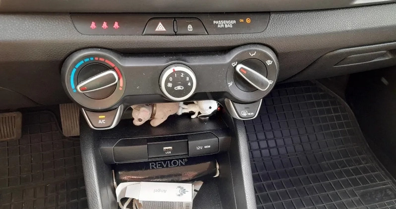 Kia Stonic cena 76900 przebieg: 66000, rok produkcji 2021 z Warszawa małe 211